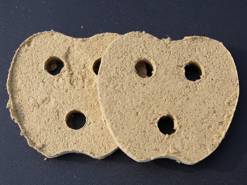 艾絨餅三孔5*4.5*0.55CM